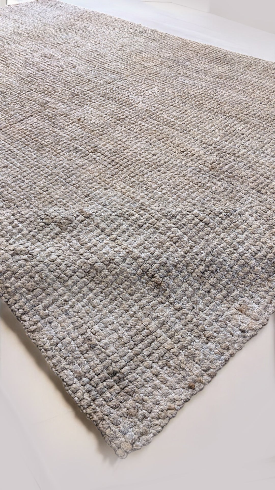 Chunky Natural Jute Rug - Size: 9.5 x 6.3