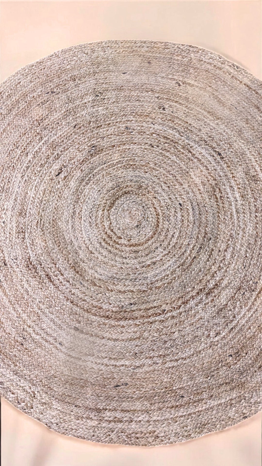 Braided Natural Jute Rug - Size: 4.5 x 4.5