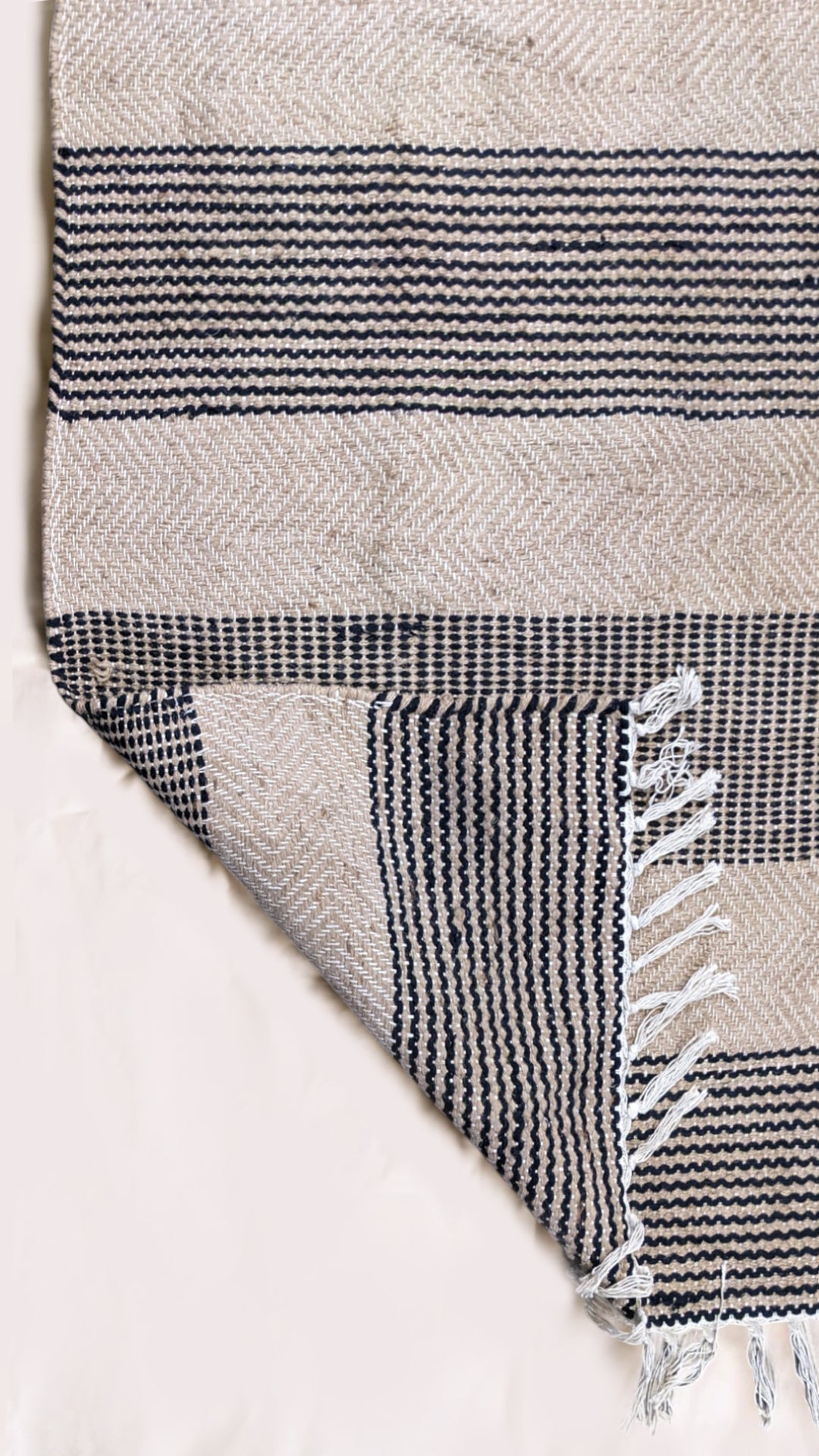 Flatweave Natural Jute Rug - Size: 6.8 x 4.6