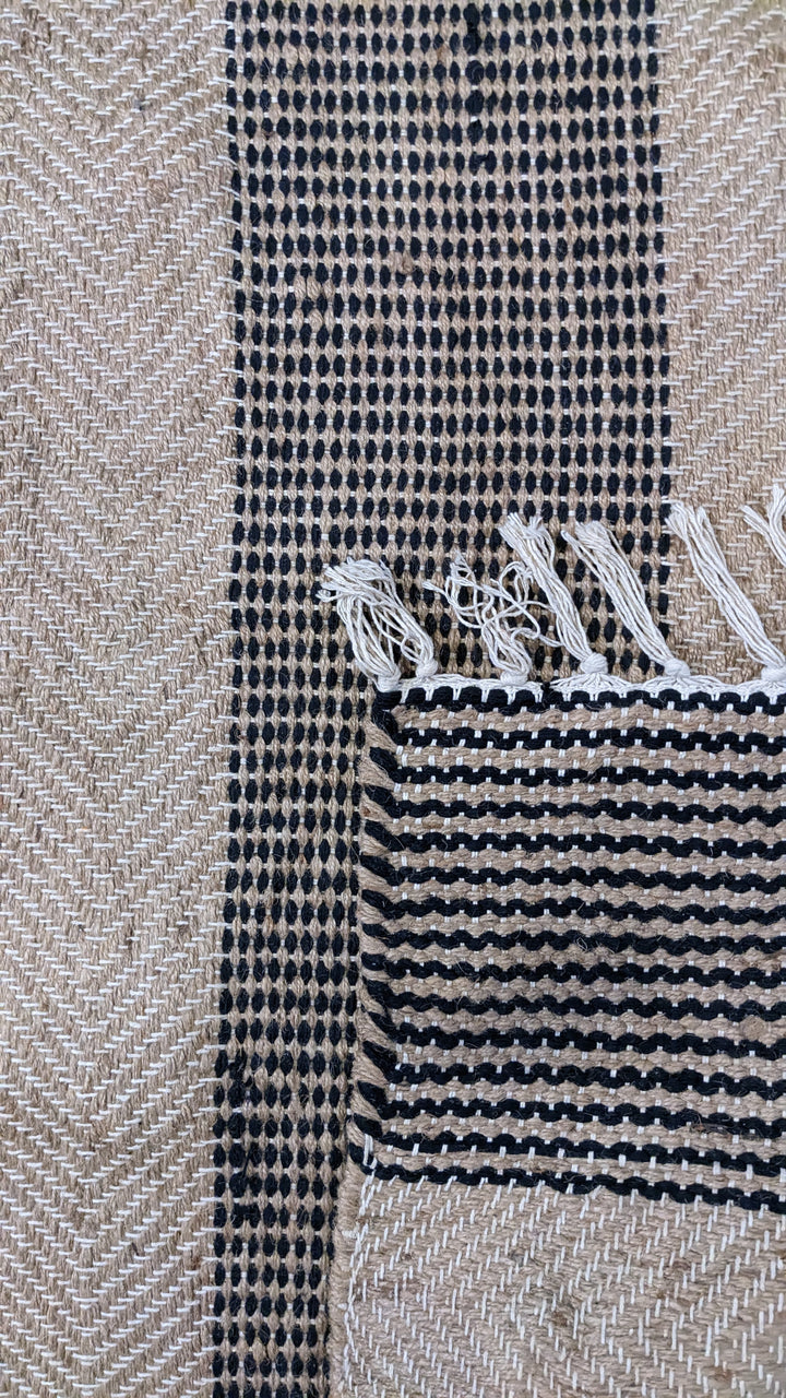 Flatweave Natural Jute Rug - Size: 6.8 x 4.6