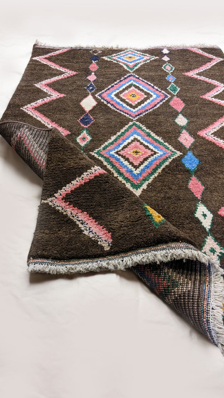 Moroccan Modern Rug - Size: 6.5 x 4