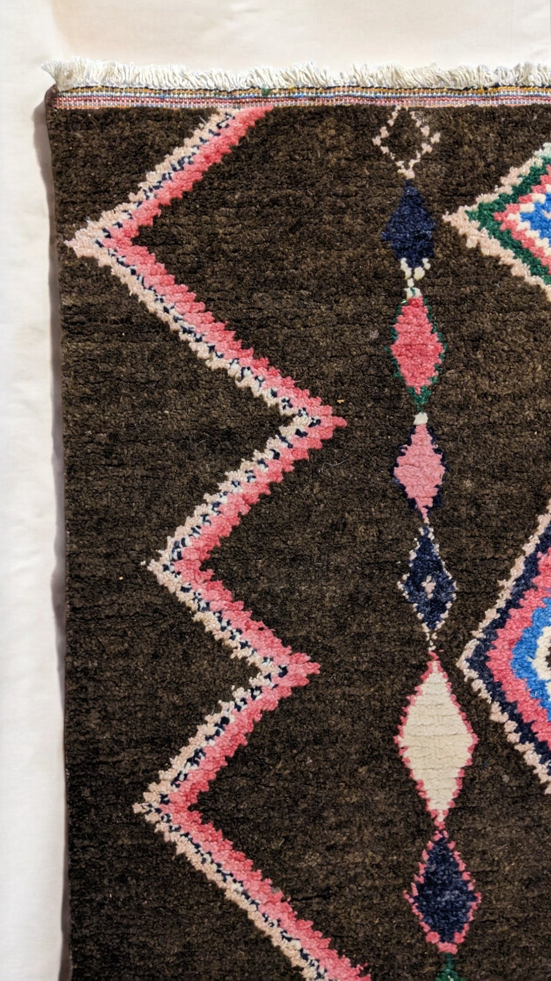 Moroccan Modern Rug - Size: 6.5 x 4