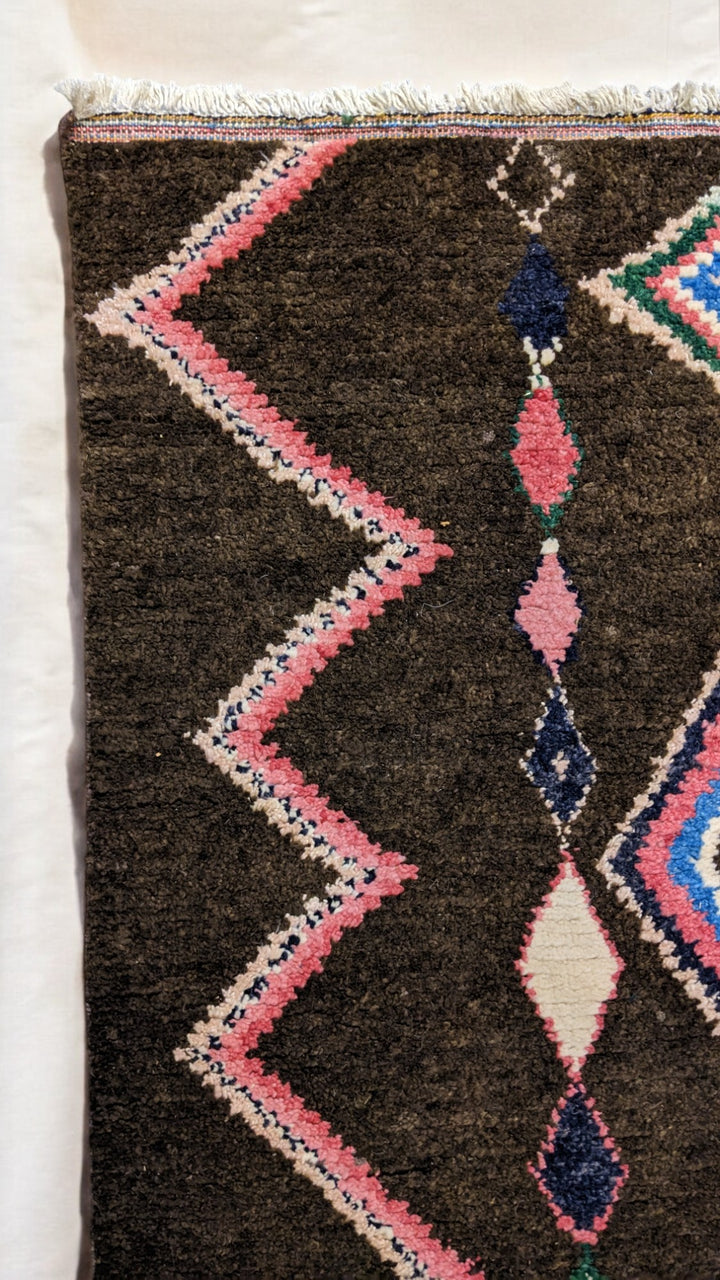 Moroccan Modern Rug - Size: 6.5 x 4