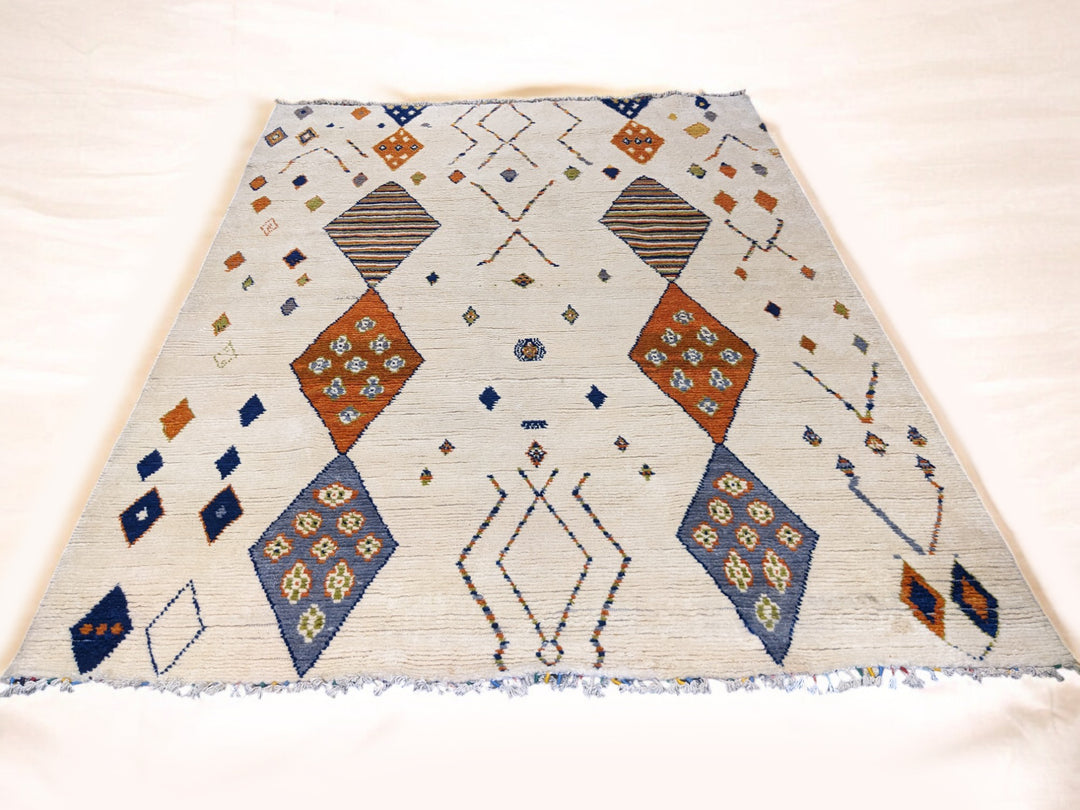 Neris Berber Wool Rug - Size: 10.8 x 7.8