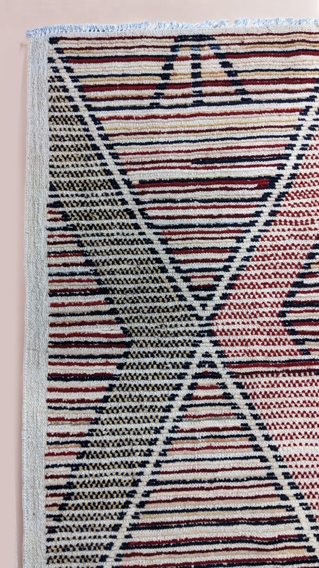 Moroccan Modern Rug - Size: 11.8 x 8.11