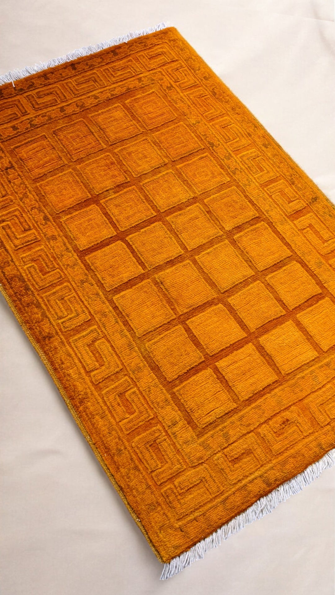 Sola - Size: 2.11 x 2