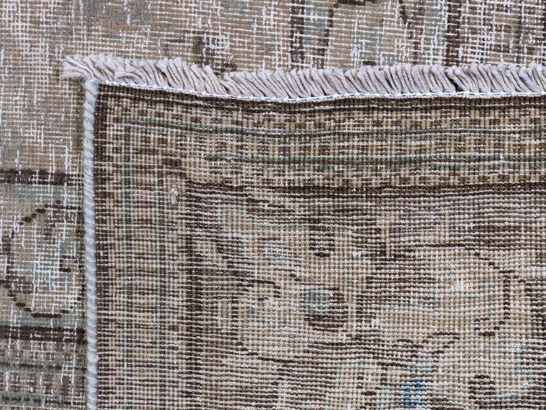 Sablet - Size: 10 x 7.4