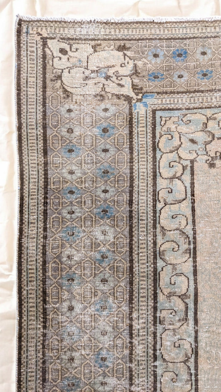 Sablet - Size: 10 x 7.4