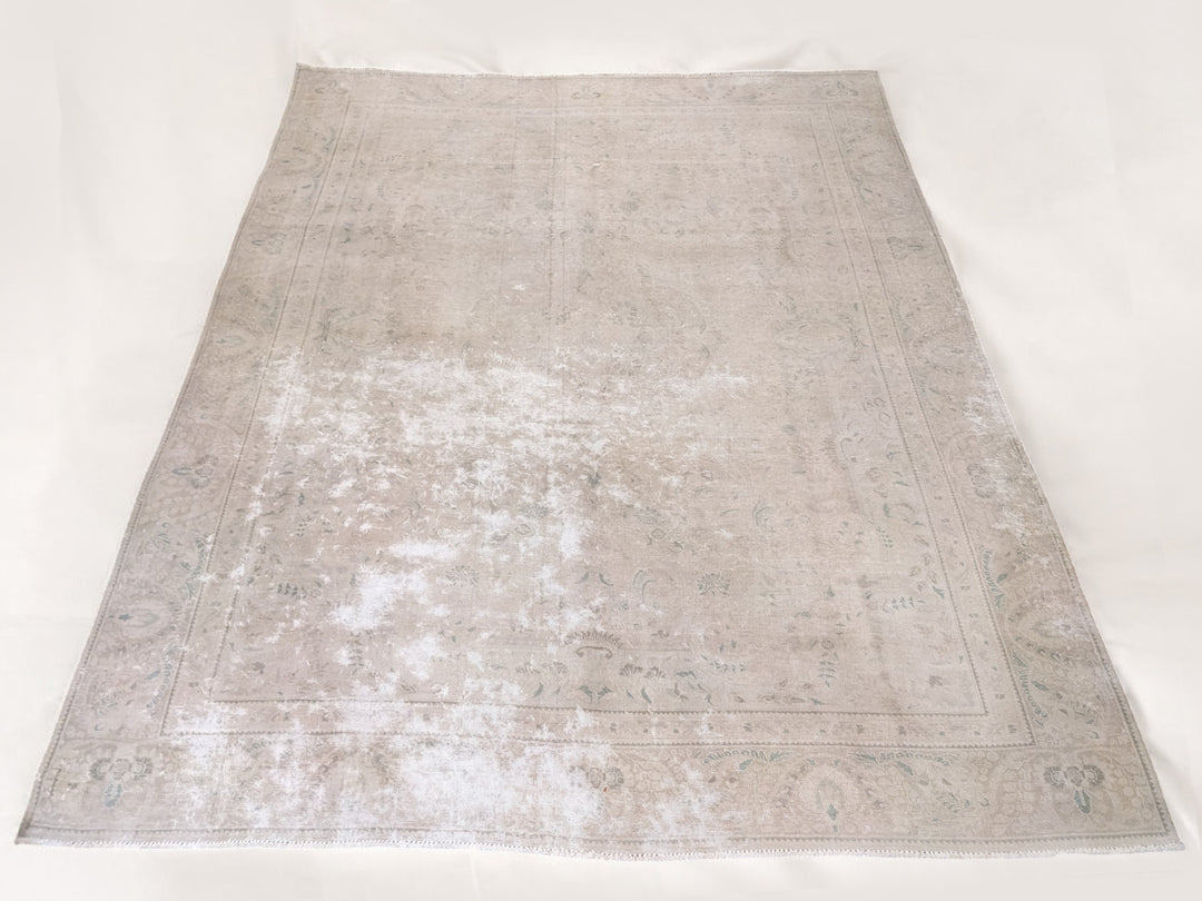 Duvanel - Size: 12.3 x 9.4