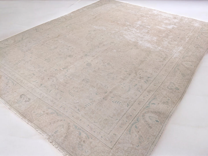 Duvanel - Size: 12.3 x 9.4