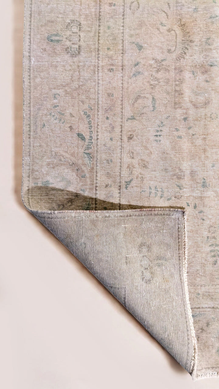 Duvanel - Size: 12.3 x 9.4