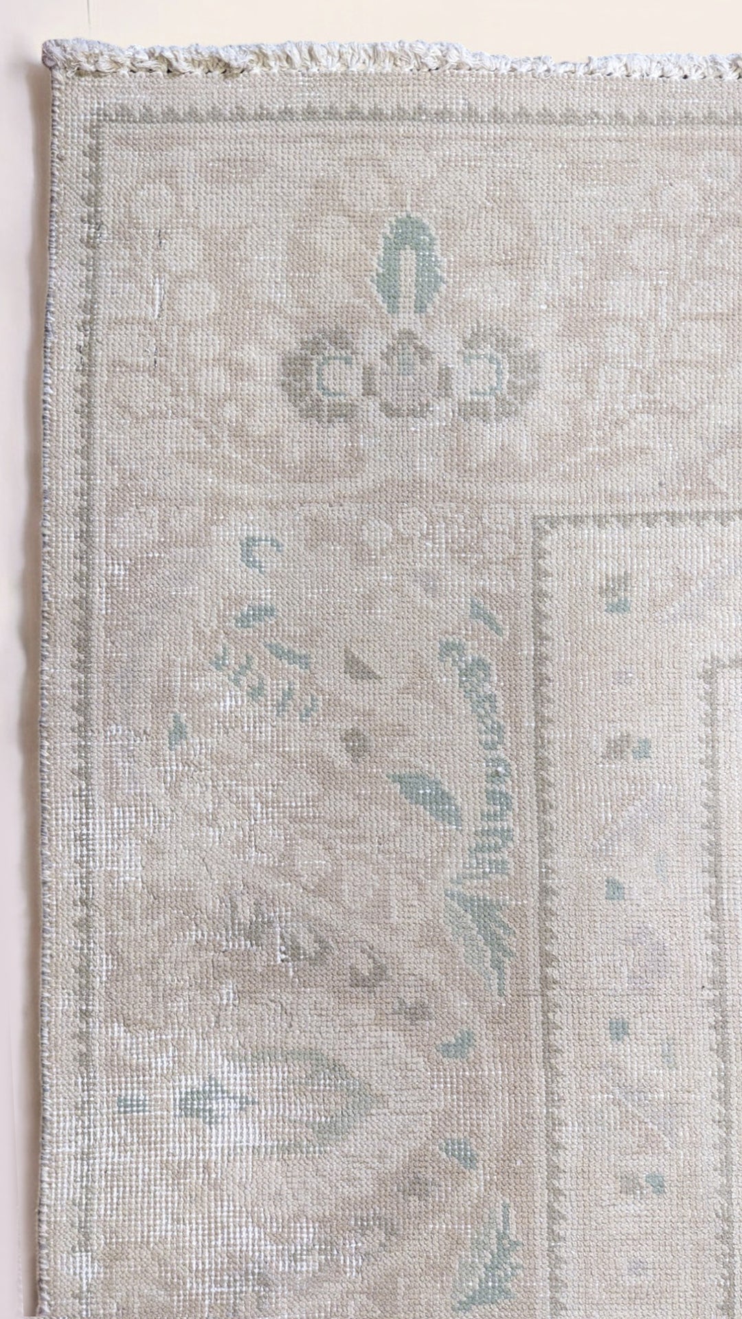 Duvanel - Size: 12.3 x 9.4