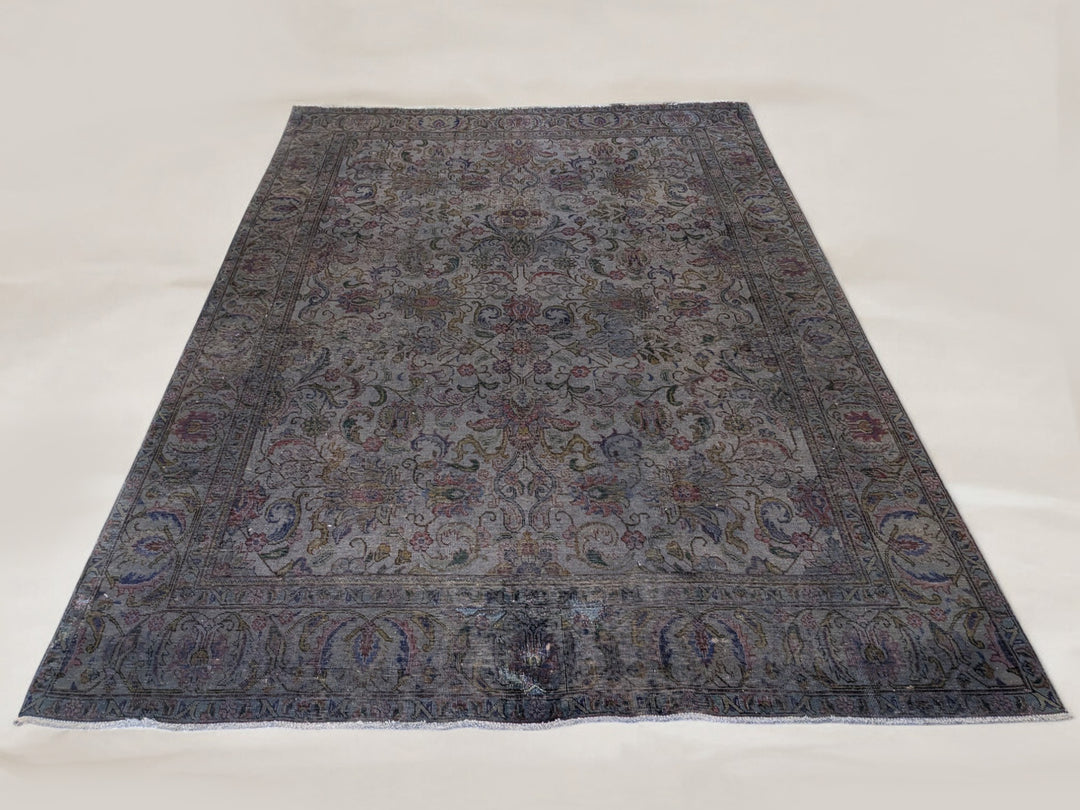 Kashan Persian Vintage Wash Rug - Size: 10.11 x 7.9