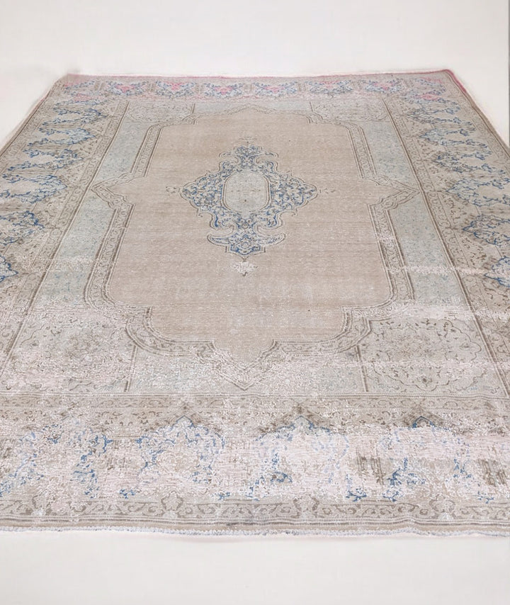 Eclipsara - Size: 13.2 x 9.7