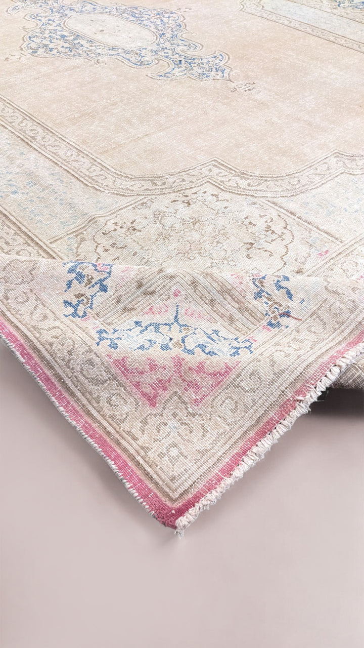 Eclipsara - Size: 13.2 x 9.7