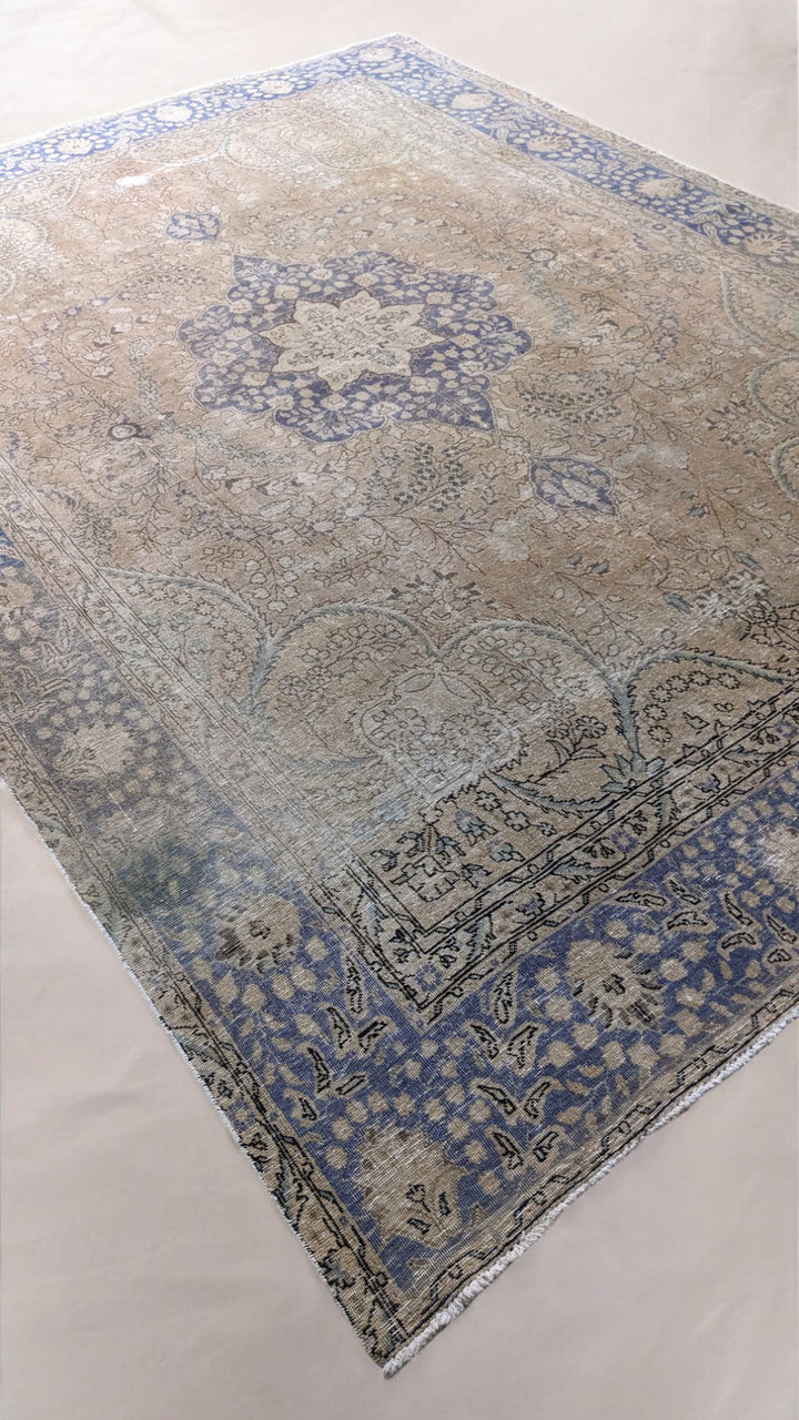 Chronelle - Size: 12.4 x 8.10