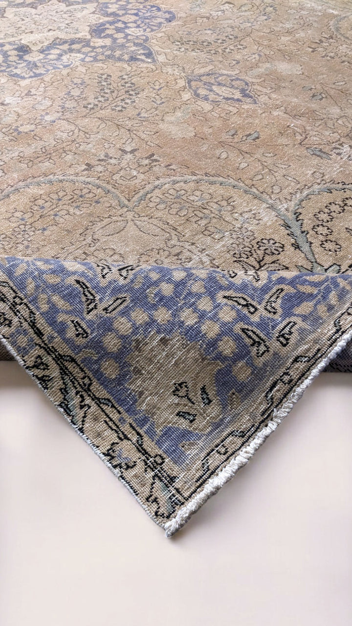 Chronelle - Size: 12.4 x 8.10