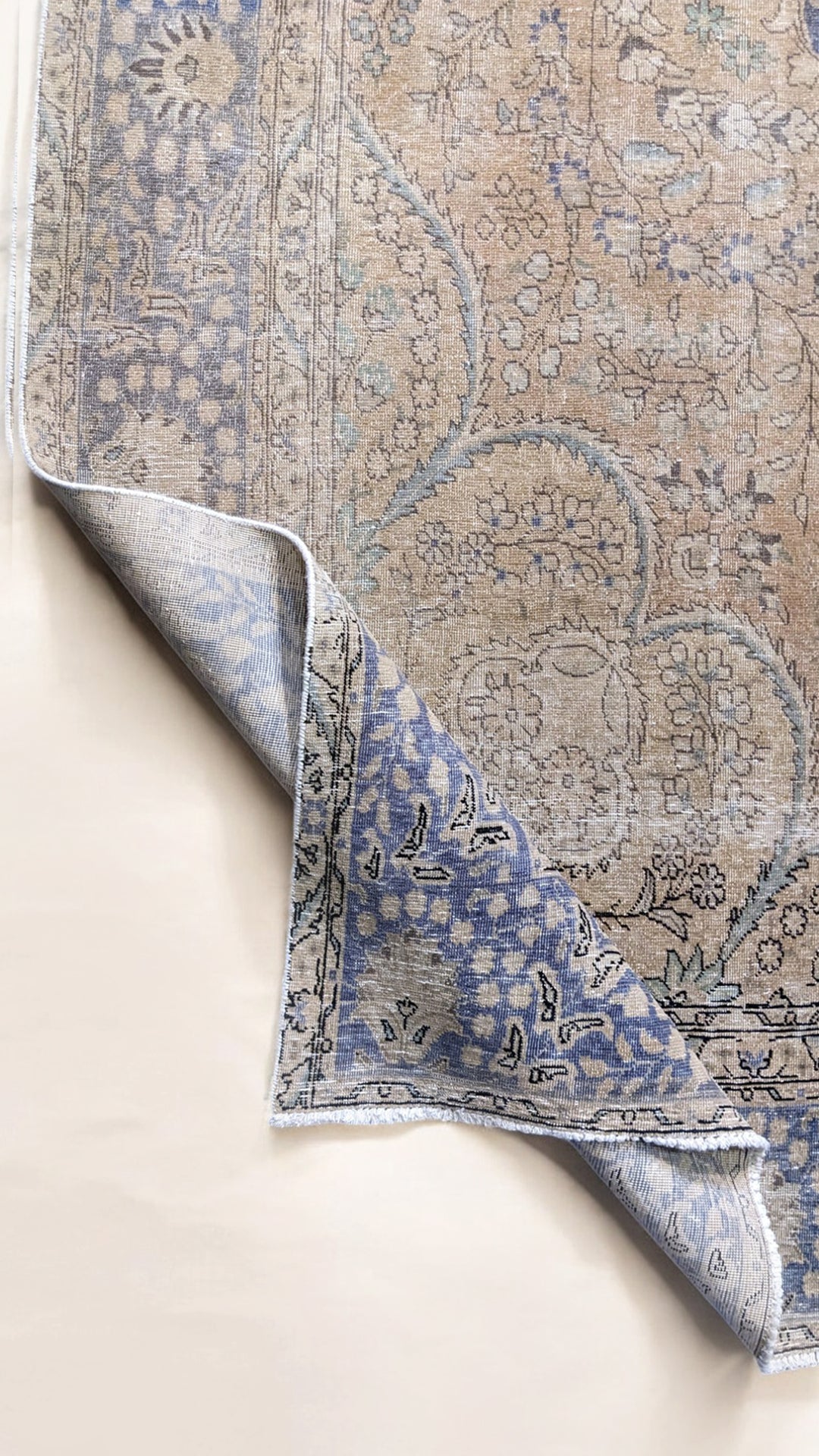 Chronelle - Size: 12.4 x 8.10