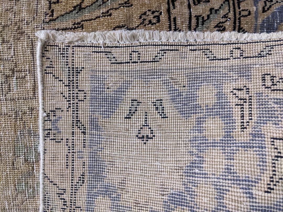 Chronelle - Size: 12.4 x 8.10