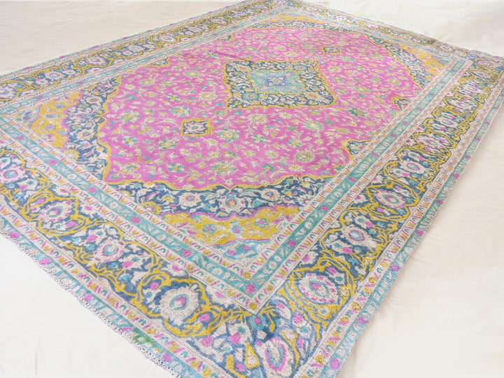 Nostalique - Size: 12.9 x 8.11