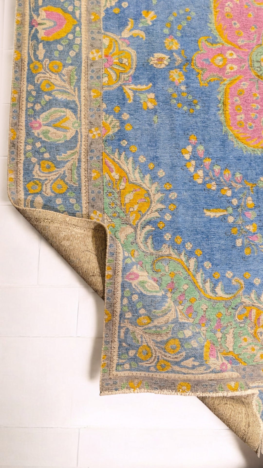 Carvelin - Size: 12.4 x 9.3