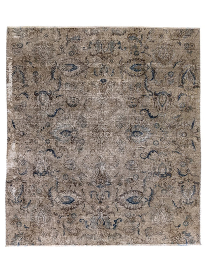 Virelle - Size: 7.10 x 6.10