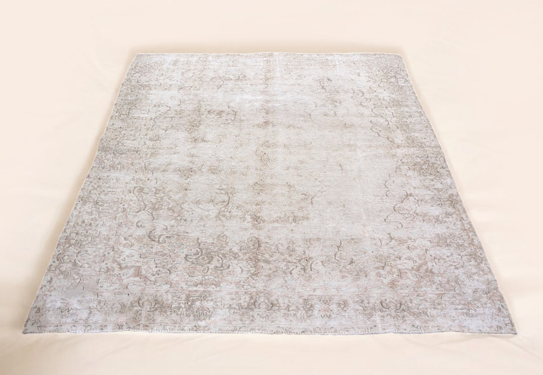 Covelle - Size: 8.11 x 6.6