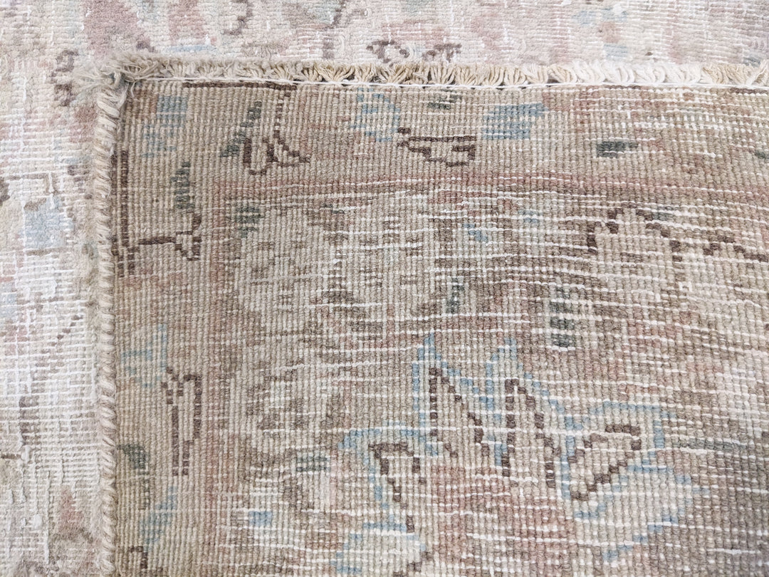 Covelle - Size: 8.11 x 6.6