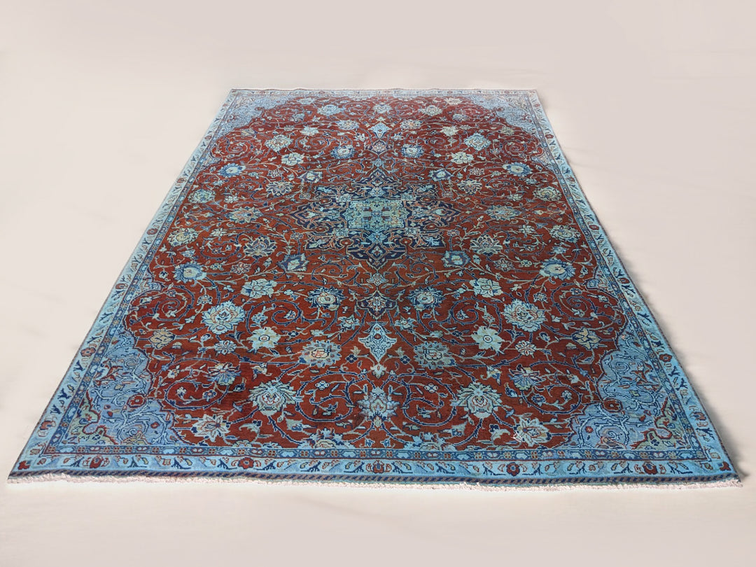 Duvira - Size: 10.6 x 7