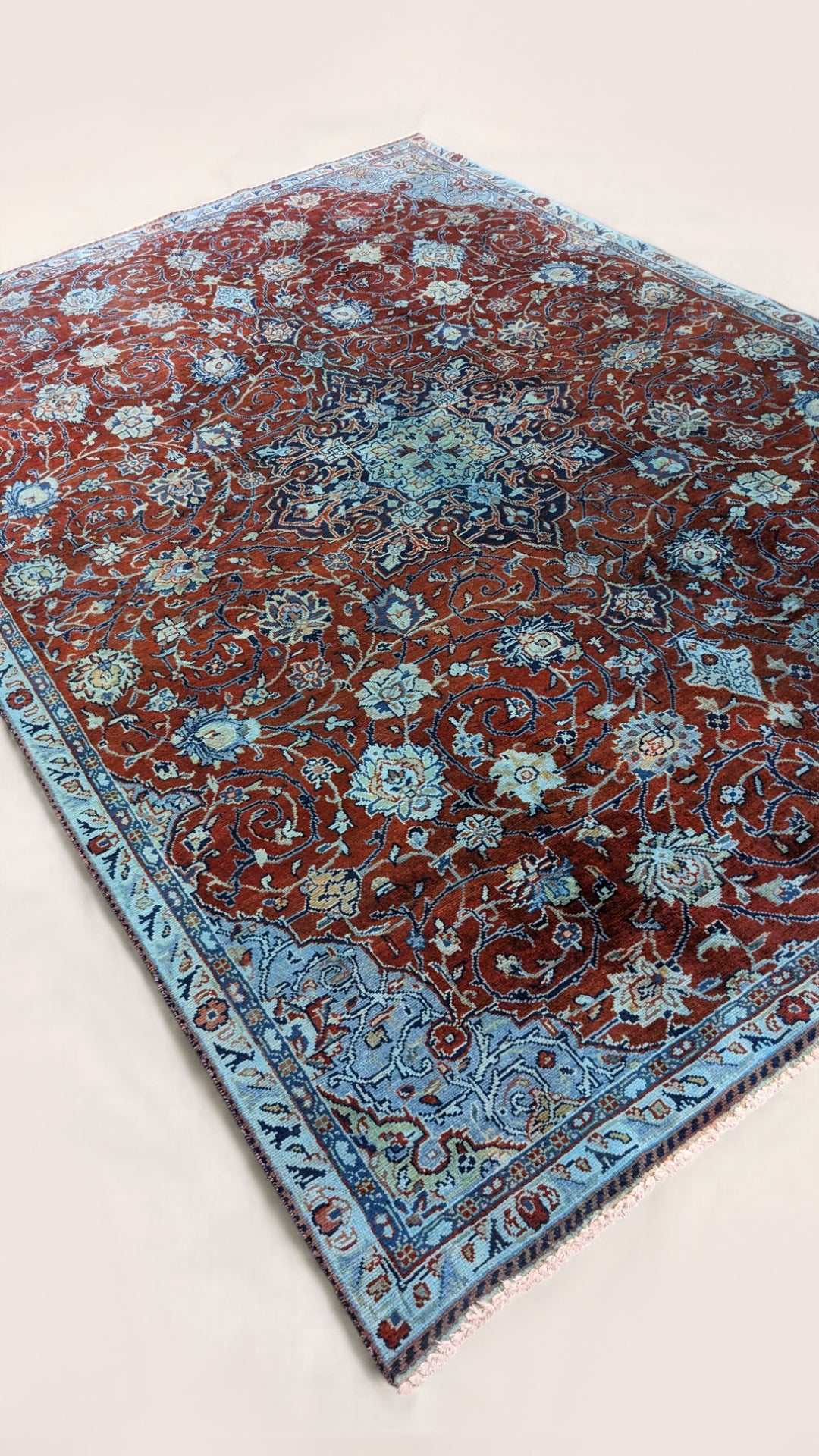 Duvira - Size: 10.6 x 7