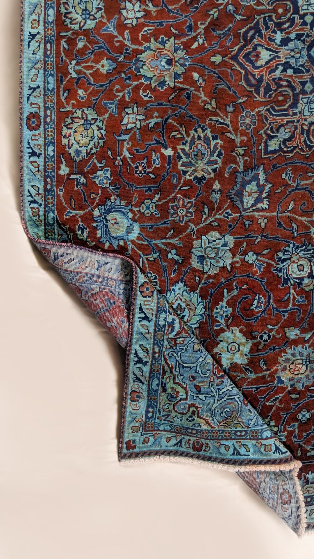 Duvira - Size: 10.6 x 7