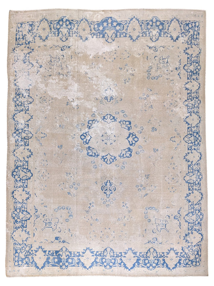 Tasselio - Size: 10.10 x 8