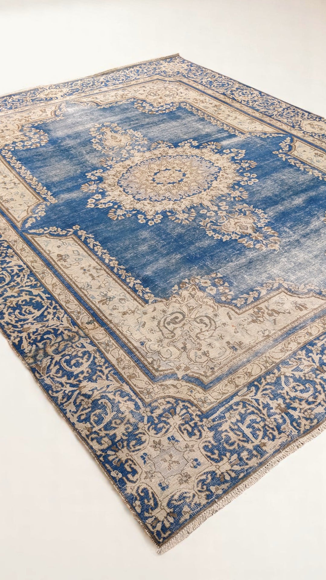 Kerman Persian Vintage Wash Rug - Size: 11.1 x 8.9