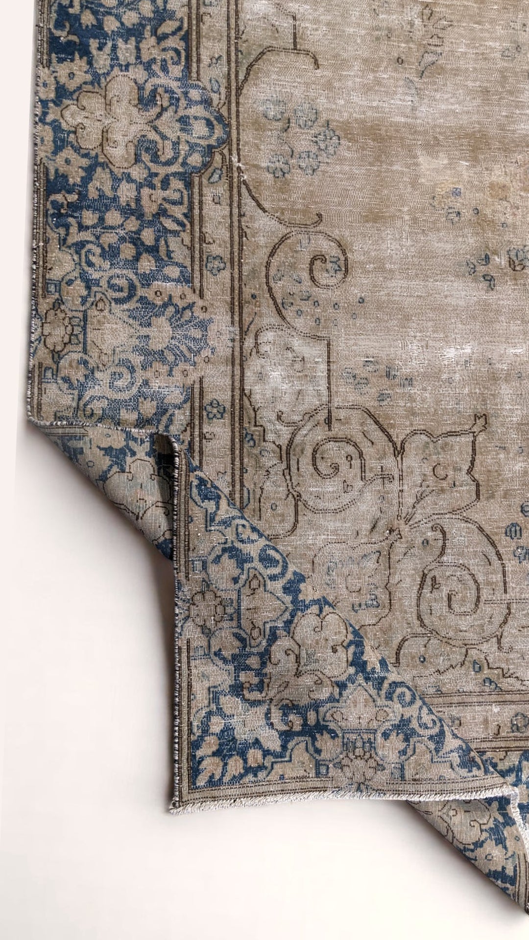 Kashan Persian Vintage Wash Rug - Size: 12.7 x 9