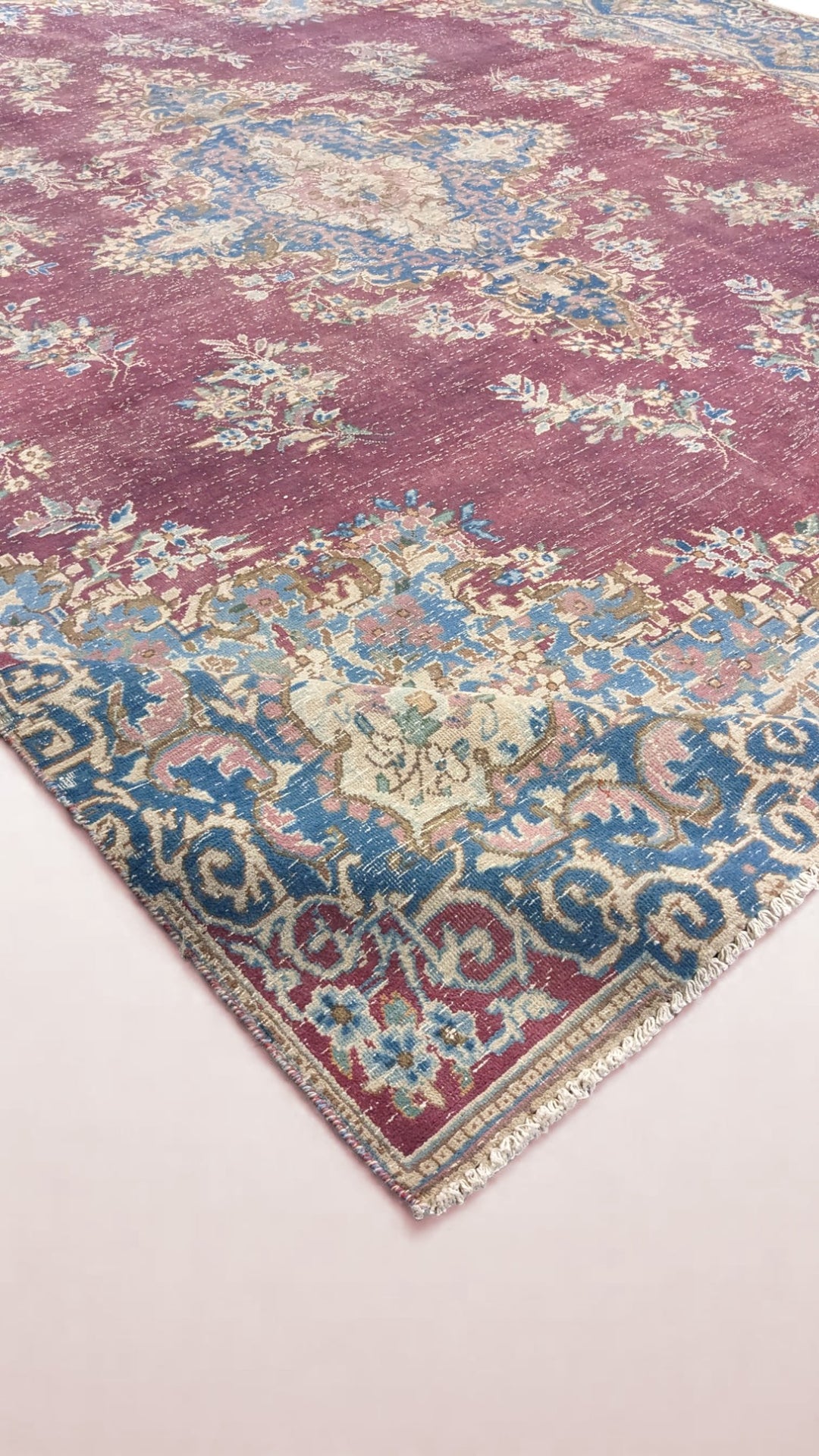 Ferola - Size: 11 x 9.1