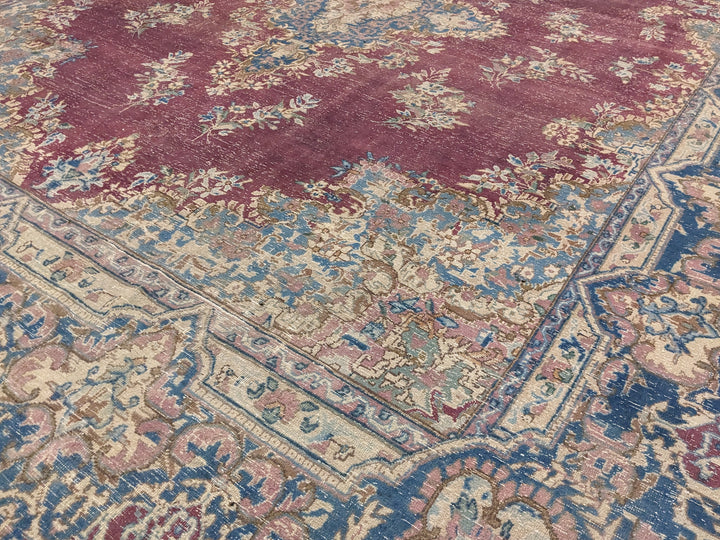 Ferola - Size: 11 x 9.1