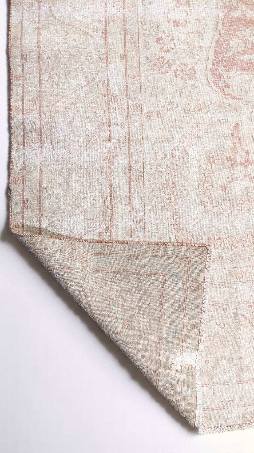 Isfahan Persian Vintage Wash Rug - Size: 12.6 x 9.5