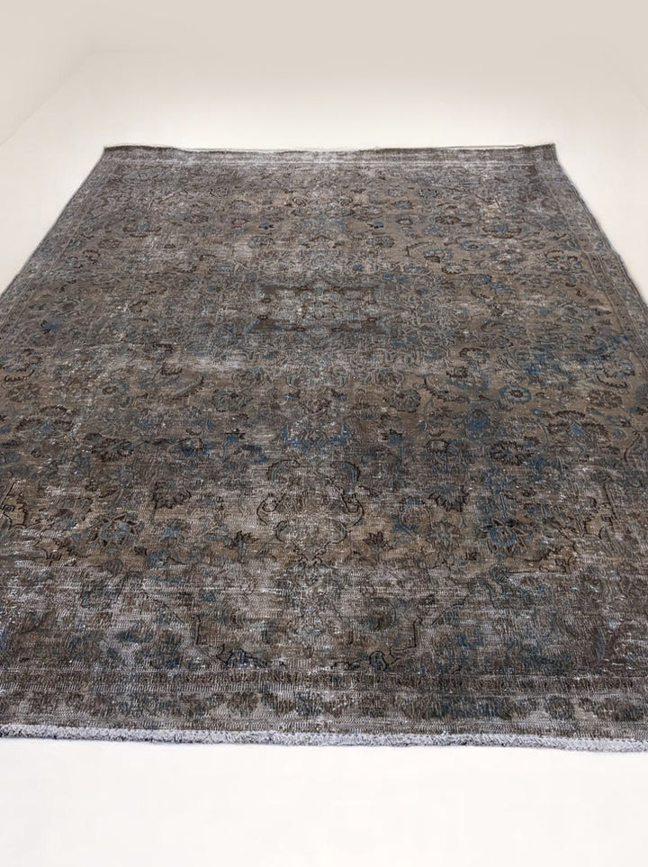 Arleth - Size: 10.8 x 7.3