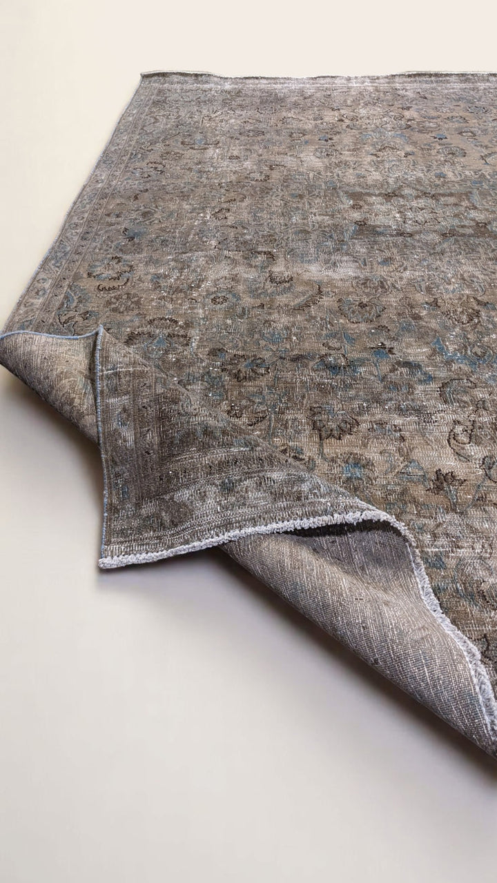 Arleth - Size: 10.8 x 7.3