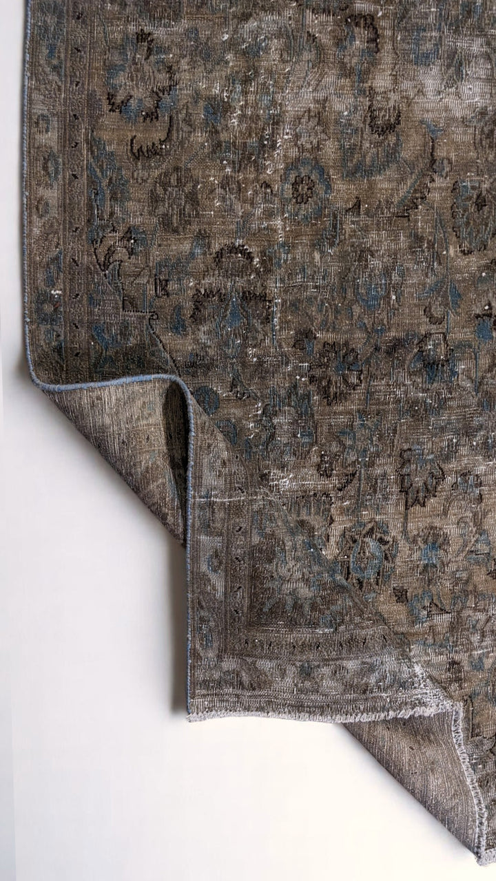 Arleth - Size: 10.8 x 7.3