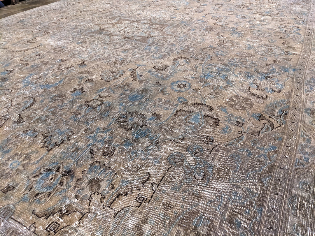 Arleth - Size: 10.8 x 7.3