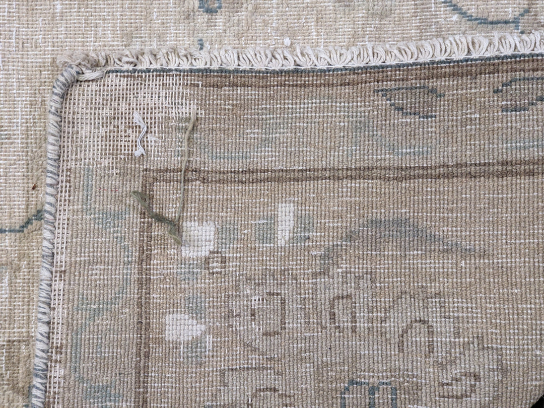 Cavelin - Size: 7.1 x 4.9