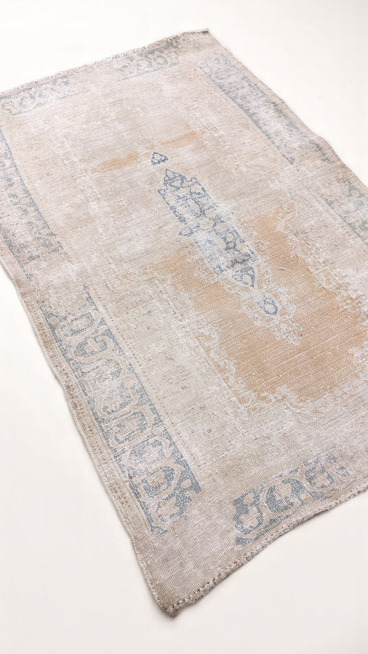 Arluna - Size: 4.6 x 2.10