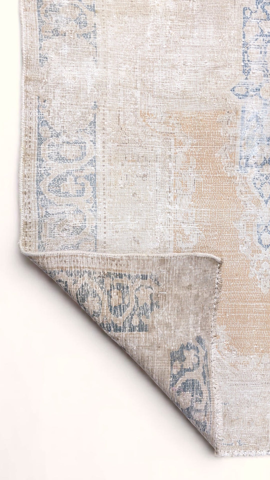 Arluna - Size: 4.6 x 2.10