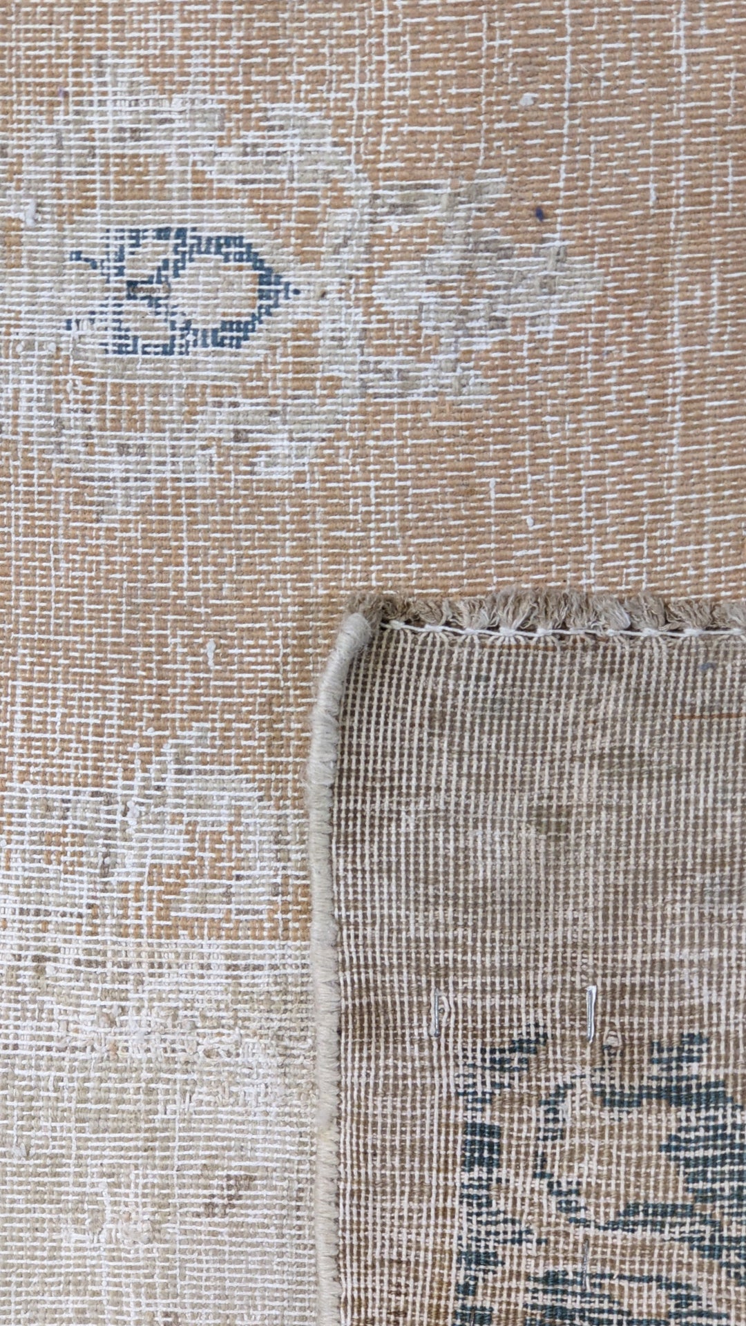 Arluna - Size: 4.6 x 2.10