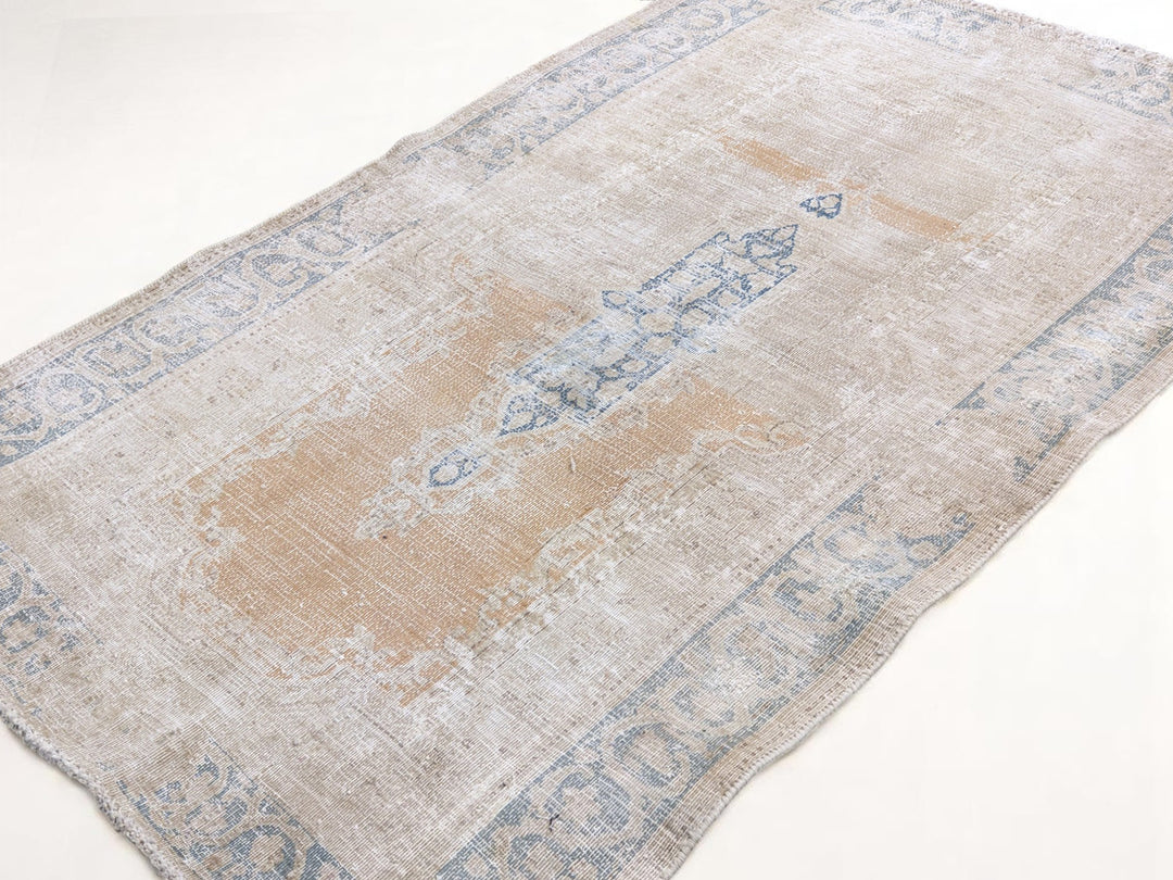 Arluna - Size: 4.6 x 2.10