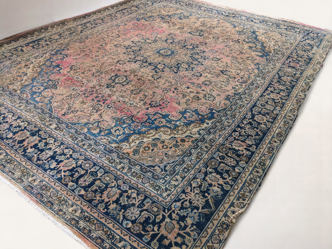 Kashan Persian Vintage Wash Rug - Size: 12.10 x 9.11