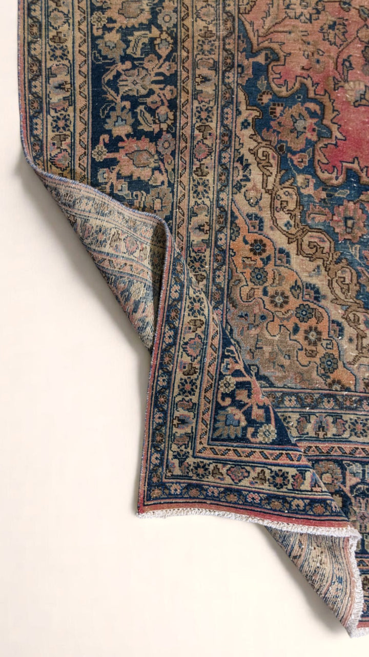 Kashan Persian Vintage Wash Rug - Size: 12.10 x 9.11