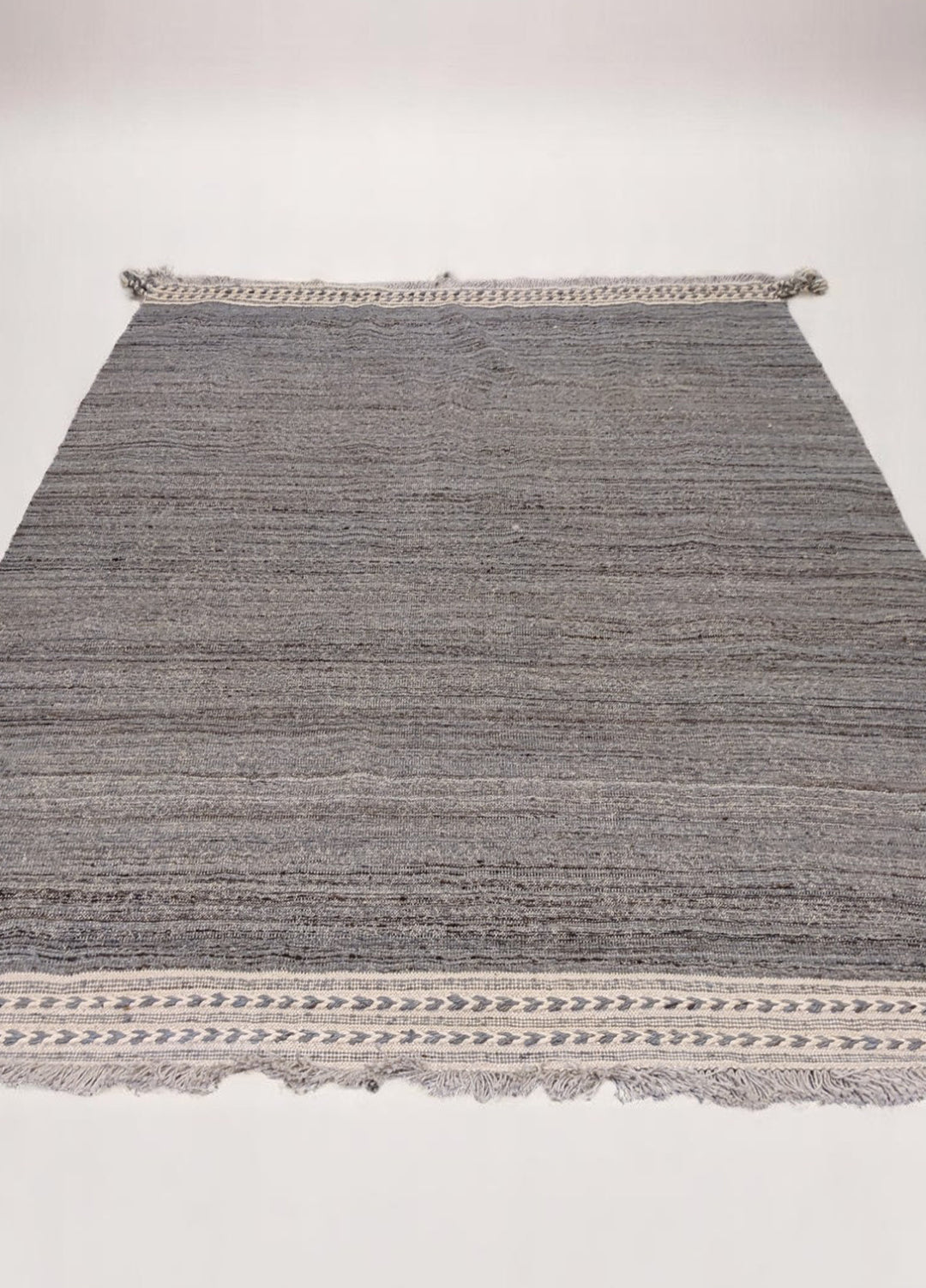 Gobelin Flatweave Rug - Size: 8.11 x 6