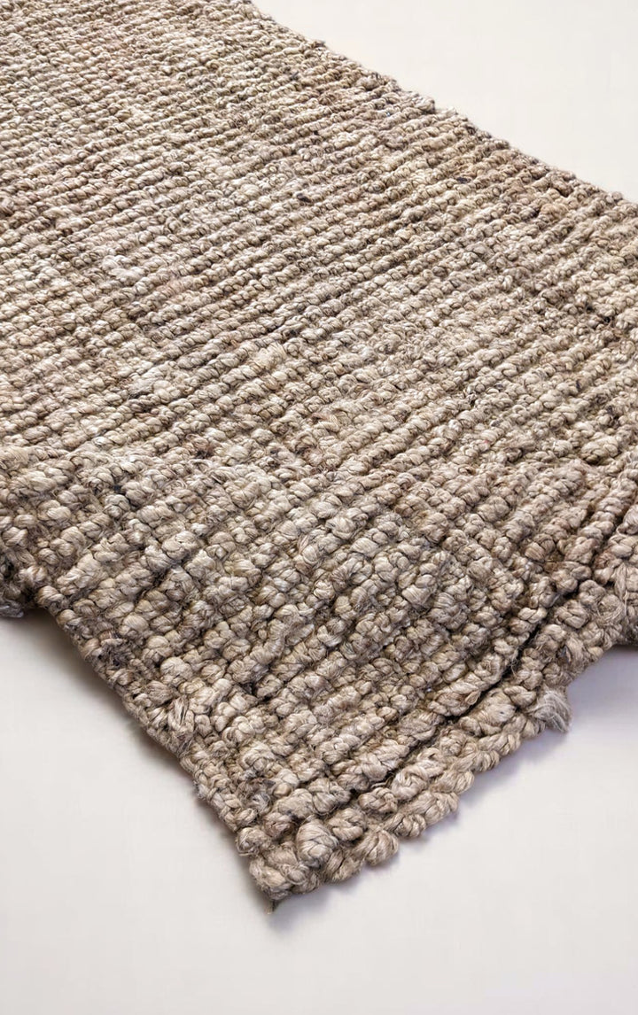 Aegis - Size: 5.6 x 3.5